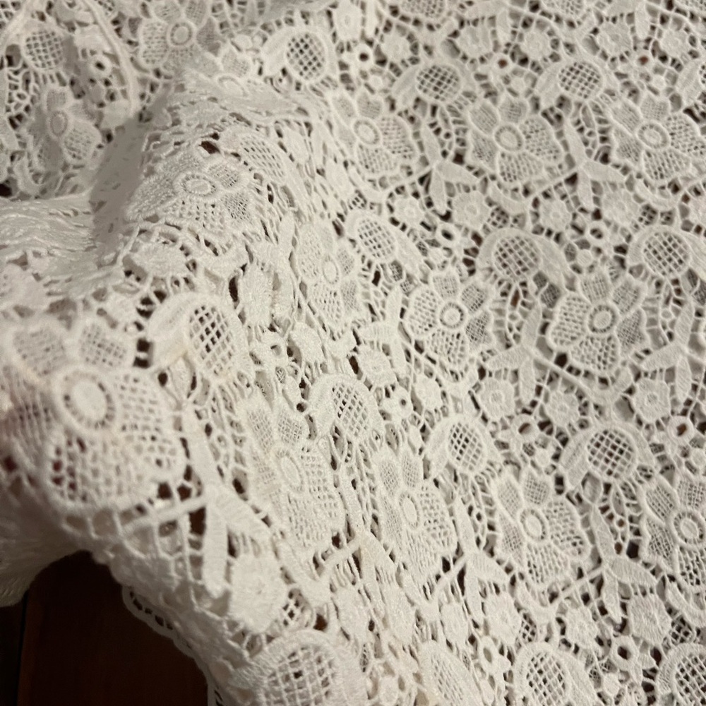 Generation Love Lacy Top⭐️ - Picture 8 of 10